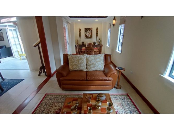 Casa de 3 alcobas en venta en Pinares, Pereira, 250 m² · foto 14 de 24
