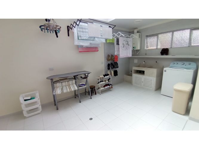 Casa de 3 alcobas en venta en Pinares, Pereira, 250 m² · foto 23 de 24