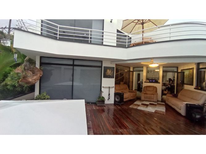Casa de 4 alcobas en venta en Pinares, Pereira, 263 m² · foto 11 de 24
