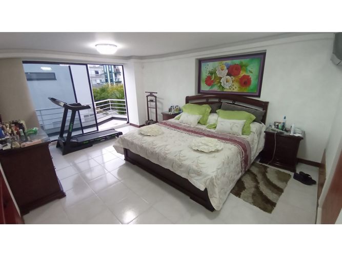 Casa de 4 alcobas en venta en Pinares, Pereira, 263 m² · foto 21 de 24