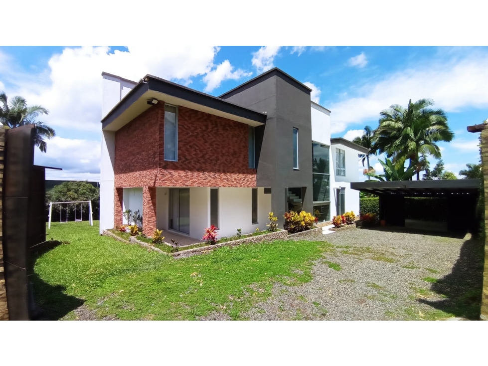 Casa en venta en Combia, Pereira · foto 2 de 24