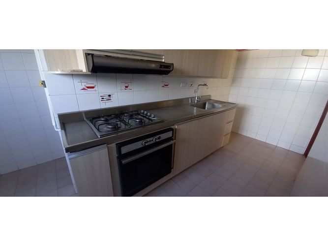 Apartamento de 3 alcobas en venta en Remigio Antonio Canarte, Pereira, 100 m² · foto 7 de 22