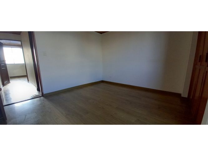 Apartamento de 3 alcobas en venta en Remigio Antonio Canarte, Pereira, 100 m² · foto 9 de 22