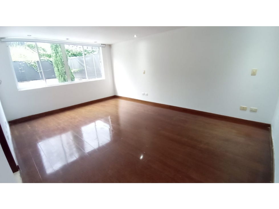 Casa en venta en Pinares, Pereira · foto 17 de 24