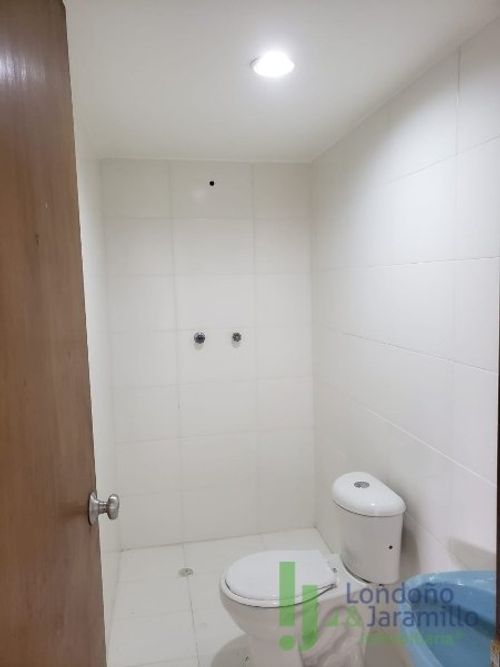 Bodega en venta en San Fernando, Medellín, 286 m² · foto 9 de 18
