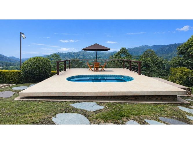 Finca en venta en La Florida, Pereira, 250 m² · foto 5 de 24