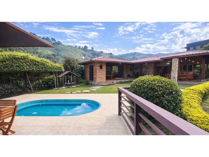 Finca en venta en La Florida, Pereira, 250 m² · foto 6 de 24