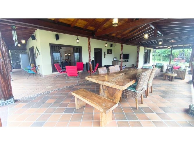 Finca en venta en La Florida, Pereira, 250 m² · foto 9 de 24