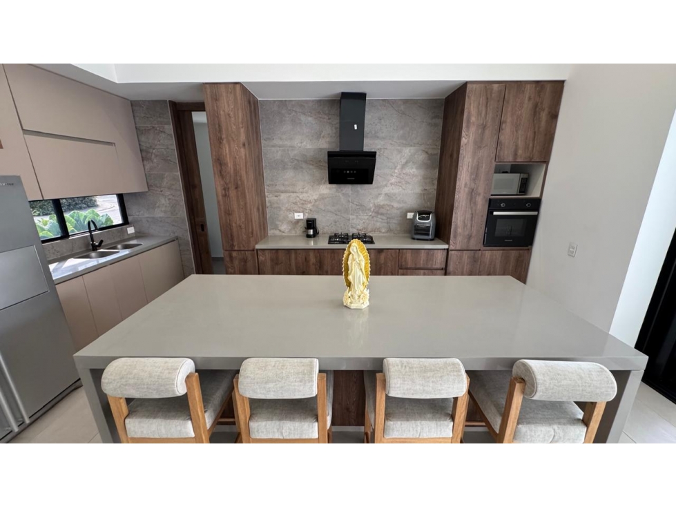 Casa en venta en Cerritos, Pereira · foto 12 de 24