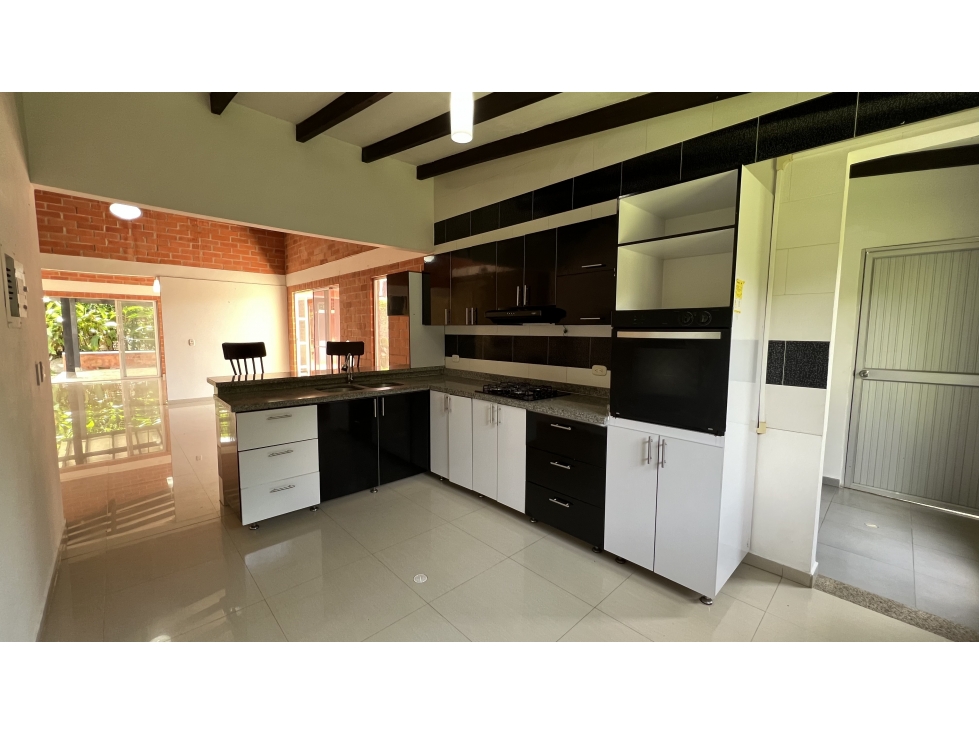 Casa en venta en Cerritos, Pereira · foto 5 de 24