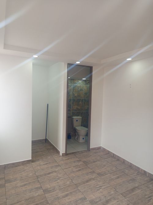 Apartamento de 3 alcobas en arriendo en Zona Centro, Madrid, 64 m² · foto 21 de 24