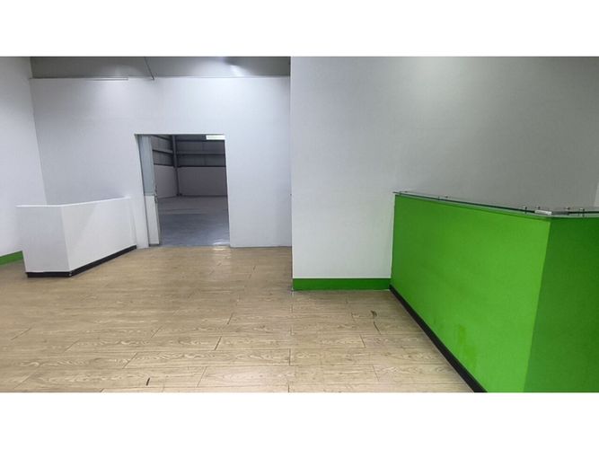 Bodega en arriendo en La Villa, Pereira, 701 m² · foto 4 de 24