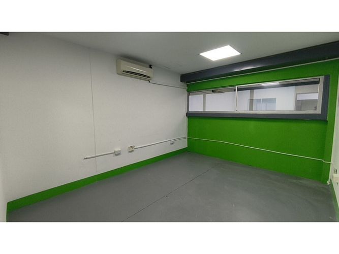 Bodega en arriendo en La Villa, Pereira, 701 m² · foto 13 de 24