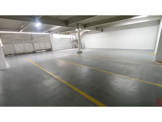 Bodega en arriendo en La Villa, Pereira, 701 m² · foto 18 de 24