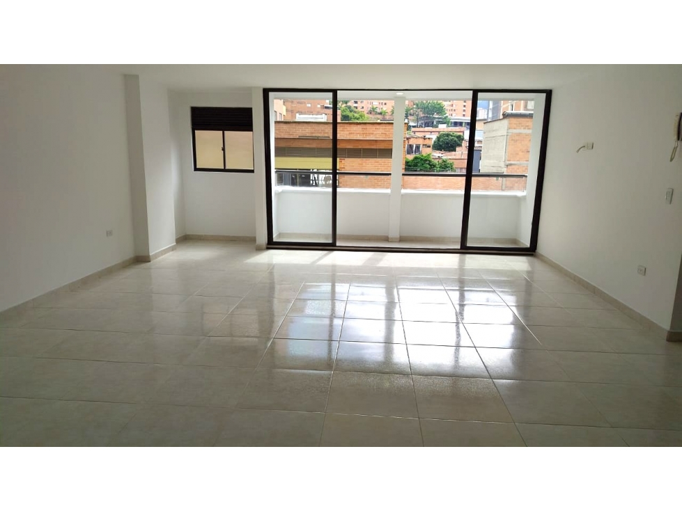 Apartamento en venta en Betania, Sabaneta · foto 2 de 10