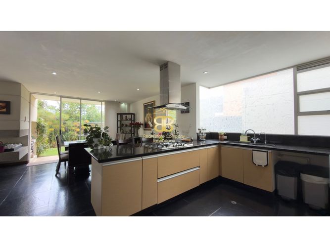 Casa de 3 alcobas en venta en Cerca De Piedra, Chía, 296 m² · foto 8 de 24