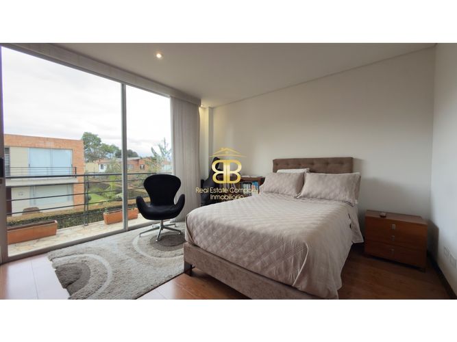 Casa de 3 alcobas en venta en Cerca De Piedra, Chía, 296 m² · foto 21 de 24