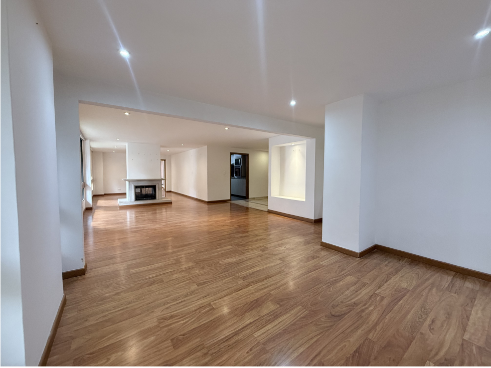 Apartamento en venta en La Cabrera, Bogotá · foto 3 de 24