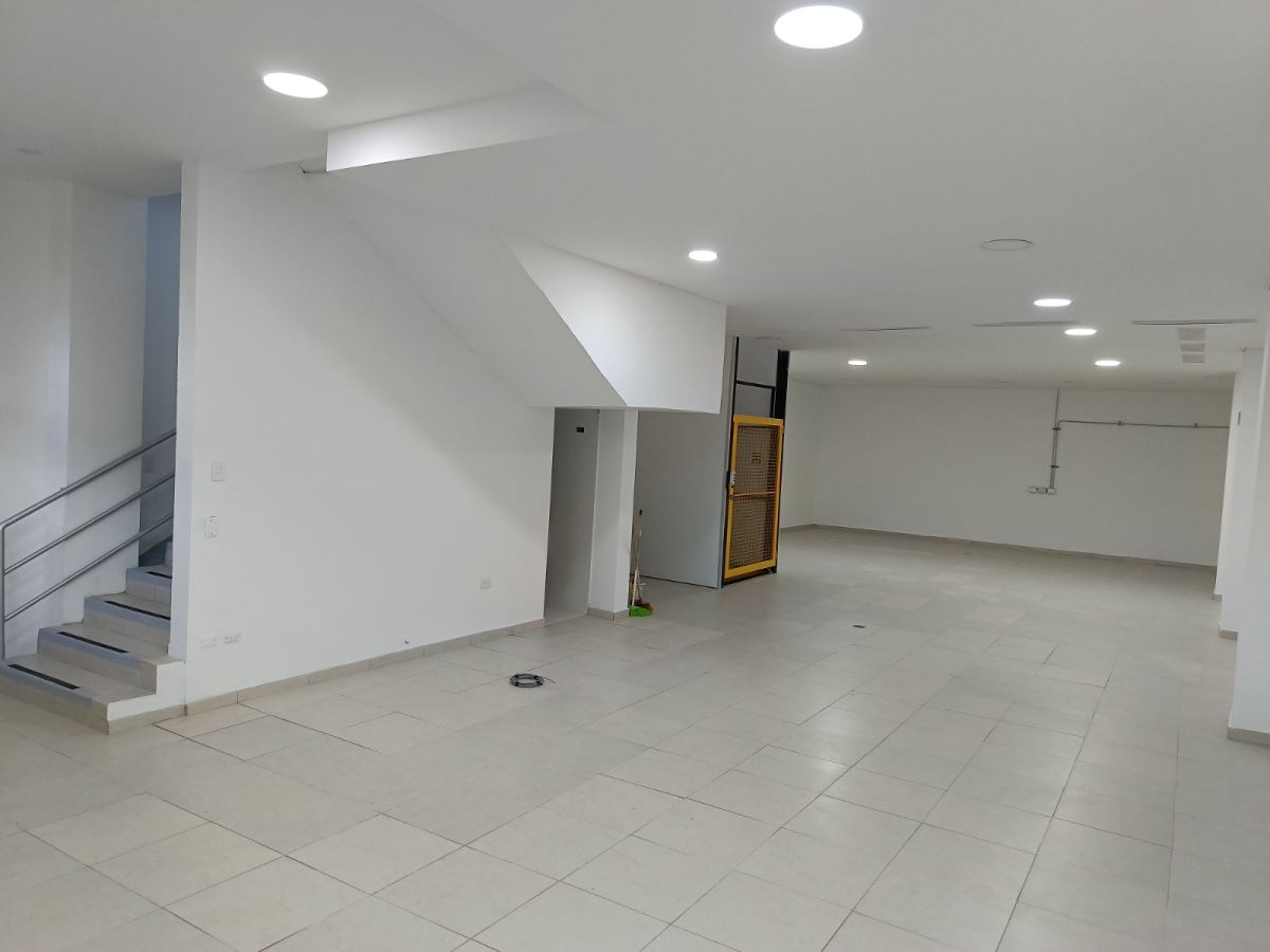 House for rent in Prado veraniego, Bogotá