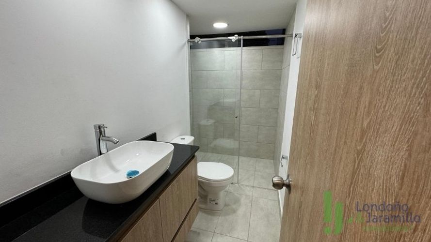 Apartamento de 3 alcobas en venta en El Poblado, Medellín, 109 m² · foto 8 de 20