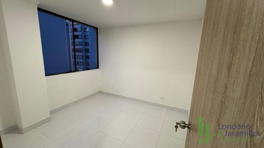 Apartamento de 3 alcobas en venta en El Poblado, Medellín, 109 m² · foto 10 de 20