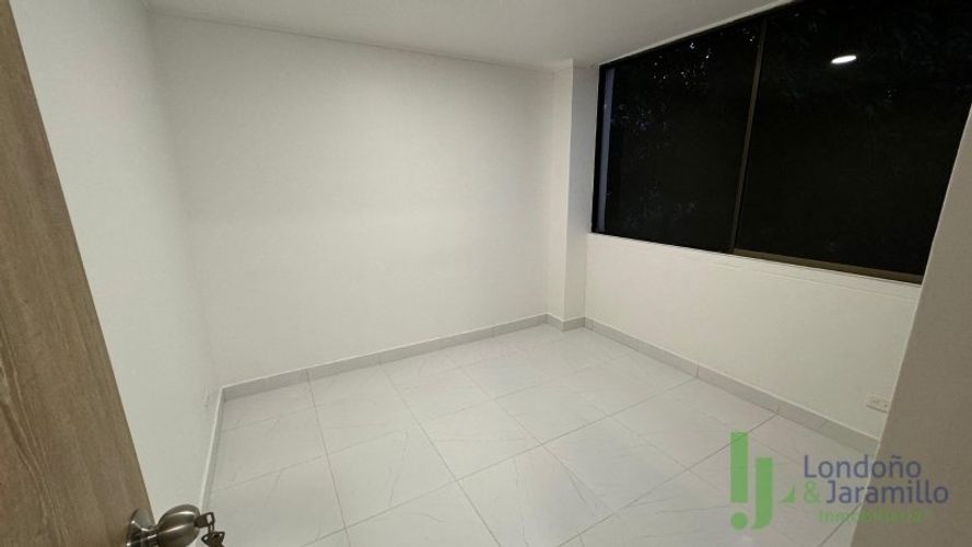 Apartamento de 3 alcobas en venta en El Poblado, Medellín, 109 m² · foto 12 de 20