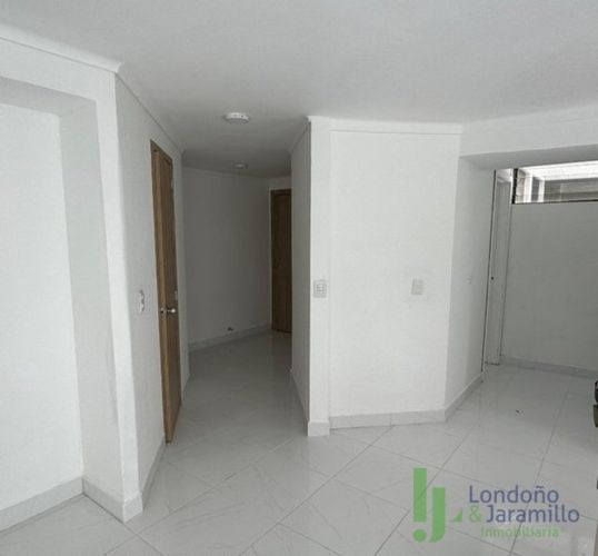 Apartamento de 3 alcobas en venta en El Poblado, Medellín, 109 m² · foto 14 de 20