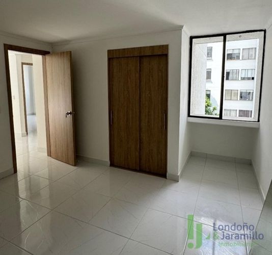 Apartamento de 3 alcobas en venta en El Poblado, Medellín, 109 m² · foto 15 de 20