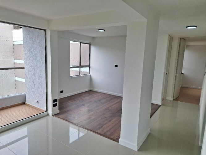 Apartamento en venta en Rodeo Alto, Medellín · foto 2 de 24