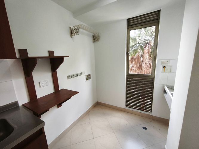 Apartamento de 1 alcoba en venta en Patio Bonito, Medellín, 62 m² · foto 9 de 19
