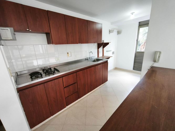 Apartamento de 1 alcoba en venta en Patio Bonito, Medellín, 62 m² · foto 8 de 19