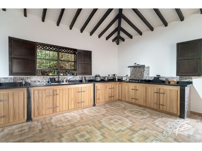 Casa de 5 alcobas en venta en Guarne, 410 m² · foto 22 de 24