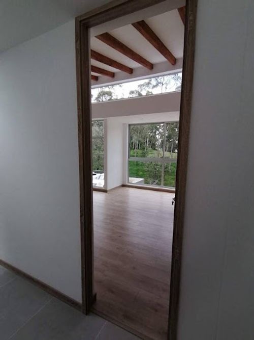 Apartamento de 3 alcobas en arriendo en El Porvenir, Medellín, 166 m² · foto 6 de 9