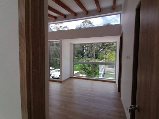 Apartamento de 3 alcobas en arriendo en El Porvenir, Medellín, 166 m² · foto 7 de 9