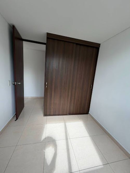 Apartamento de 3 alcobas en arriendo en El Porvenir, Medellín, 60 m² · foto 11 de 12