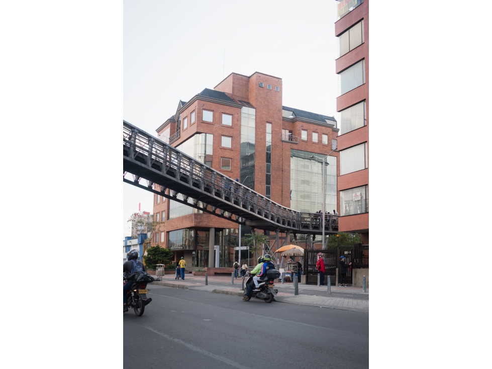 Oficina en Arriendo en La castellana, Bogotá