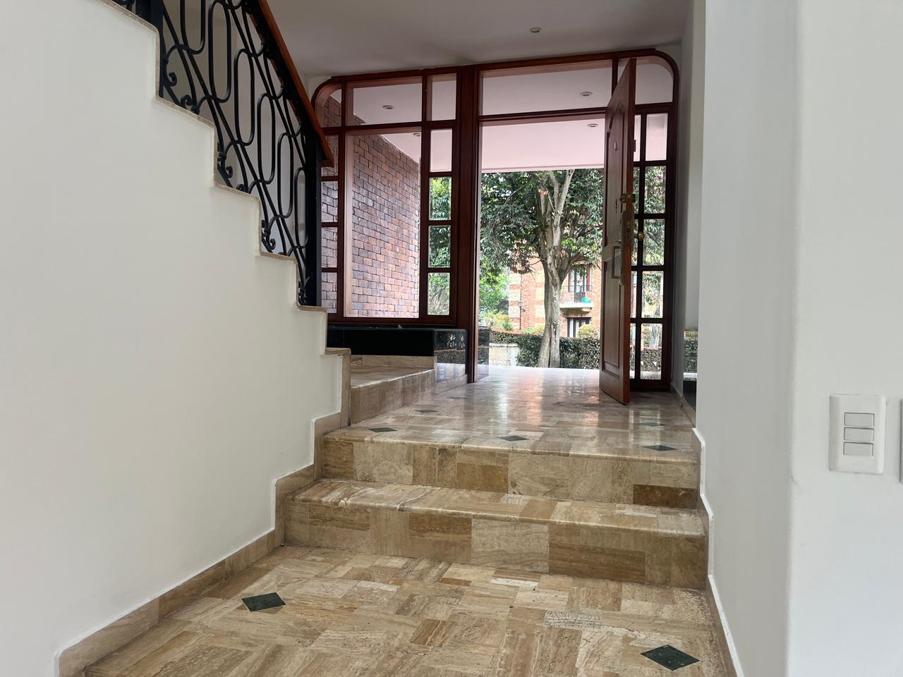 Casa en venta en Altos De Suba, Bogotá · foto 5 de 24
