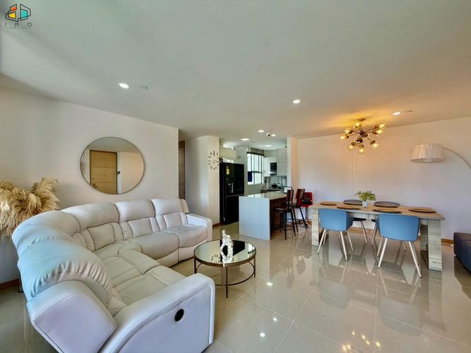 Apartamento de 3 alcobas en venta en Castropol, Medellín, 107 m² · foto 4 de 24