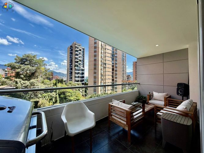 Apartamento de 3 alcobas en venta en Castropol, Medellín, 107 m² · foto 6 de 24
