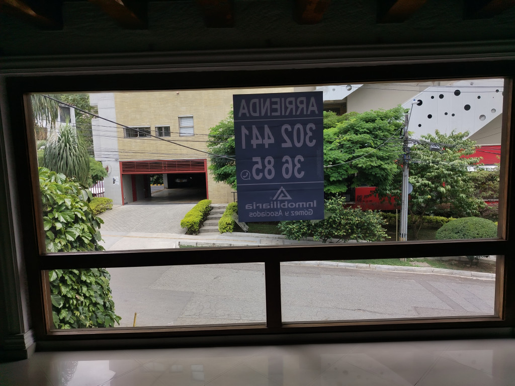 Casa en arriendo en El Poblado, Medellín · foto 2 de 24