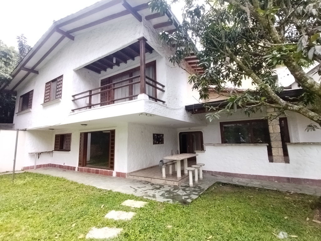 Casa en arriendo en El Poblado, Medellín · foto 20 de 24