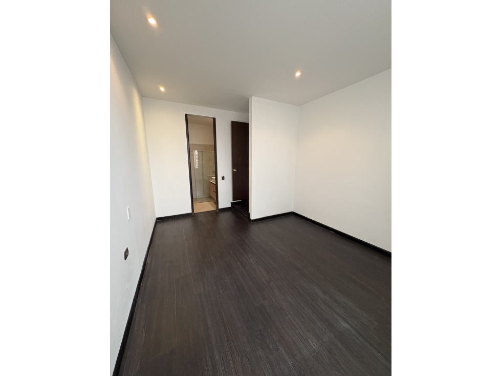 Casa en venta en Guaymaral, Bogotá · foto 16 de 24