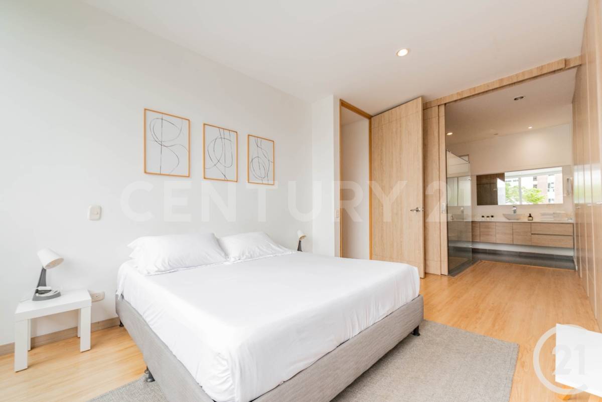 Apartamento en arriendo en El Poblado, Medellín · foto 6 de 20