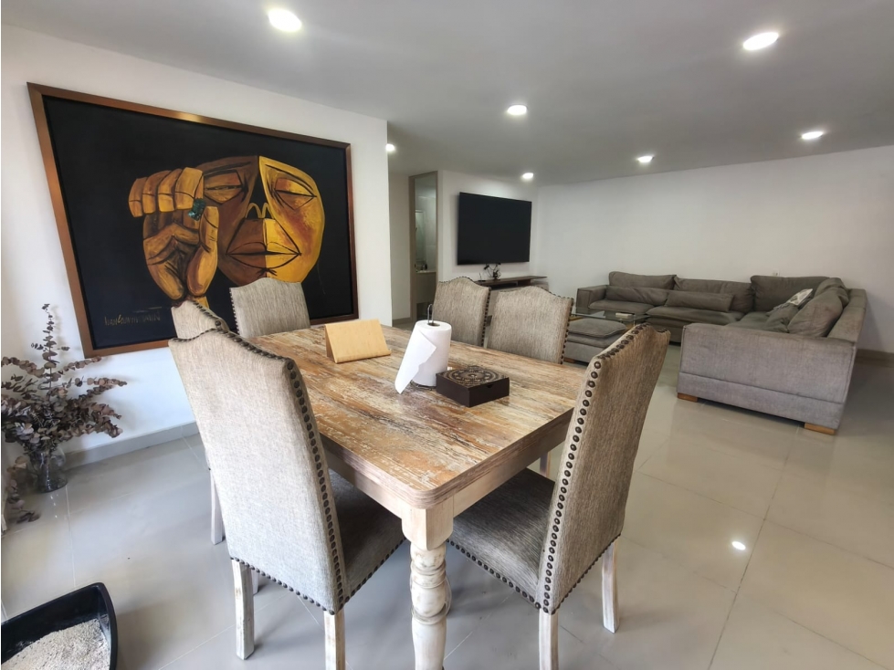 Apartamento en venta en La Cuenca, Envigado · foto 3 de 24