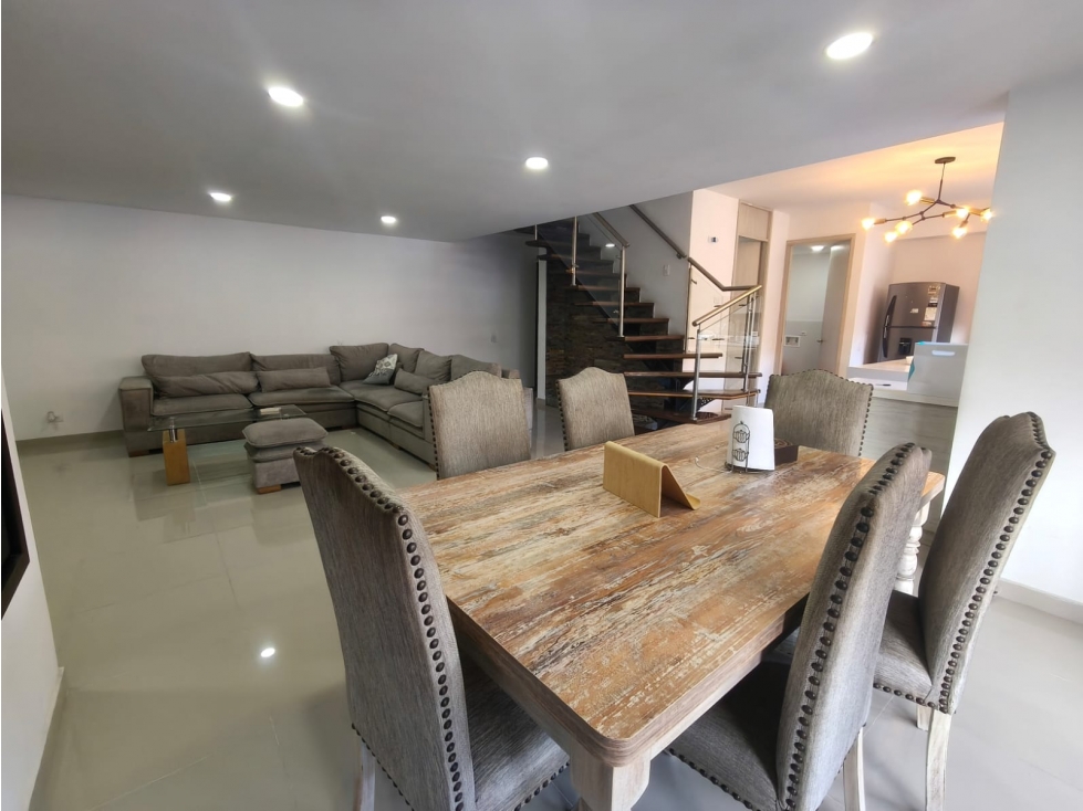 Apartamento en venta en La Cuenca, Envigado · foto 4 de 24