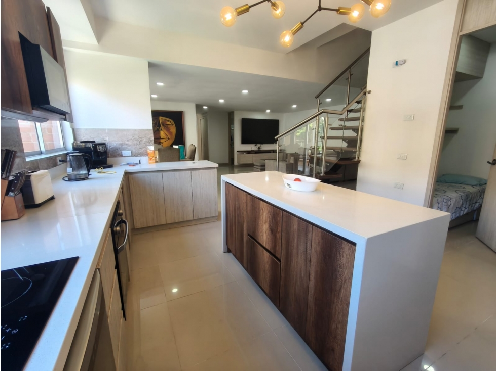 Apartamento en venta en La Cuenca, Envigado · foto 8 de 24