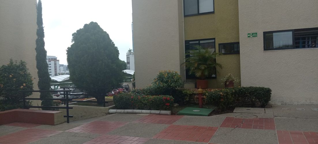 Apartamento de 4 alcobas en venta en Cañaveral, Floridablanca, 120 m² · foto 18 de 24