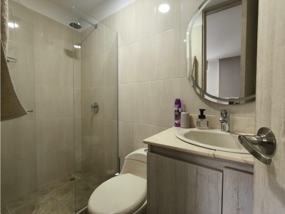 Apartamento en venta en La Cuenca, Envigado · foto 19 de 24