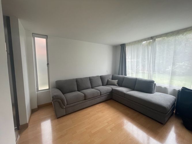 Casa de 5 alcobas en venta en Agrupacion Calahorra, Cajicá, 385 m² · foto 4 de 18