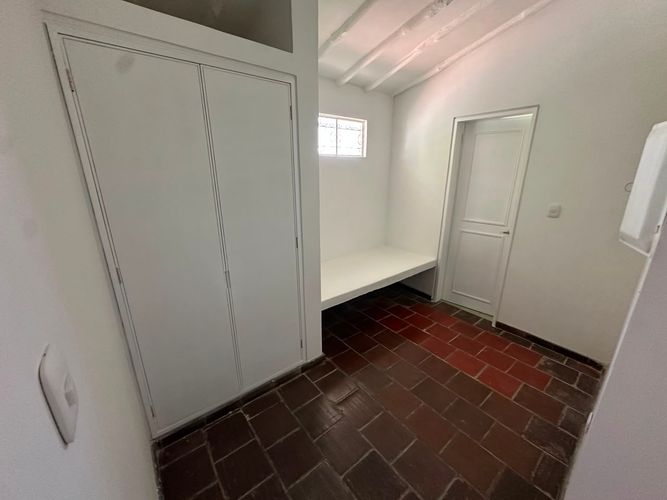 Casa de 4 alcobas en venta en Ciudad Jardin, Cali, 500 m² · foto 13 de 23